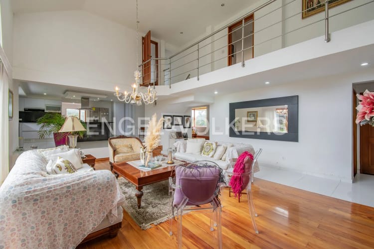 Casa de 5 alcobas en venta en Yerbabuena, Chía, 470 m² · foto 2 de 20