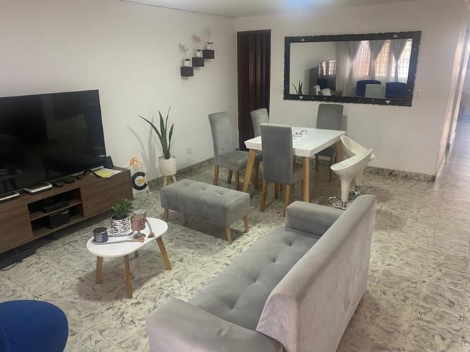 Casa de 8 alcobas en venta en Buenos Aires, Cali, 256 m² · foto 6 de 20