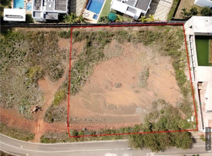 Lote en venta en Ciudad Jardin, Cali, 2325 m² · foto 2 de 5
