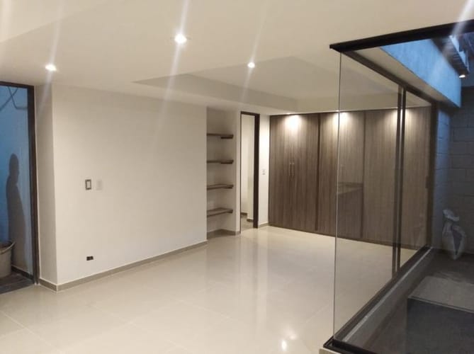 Edificio en venta en San Fernando Viejo, Cali, 600 m² · foto 5 de 12