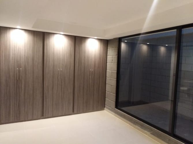 Edificio en venta en San Fernando Viejo, Cali, 600 m² · foto 7 de 12