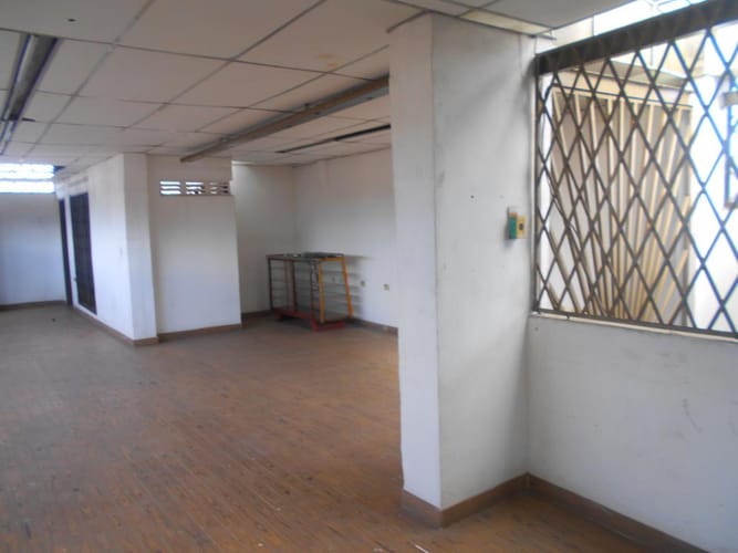 Edificio en venta en Bretaña, Cali, 516 m² · foto 13 de 21