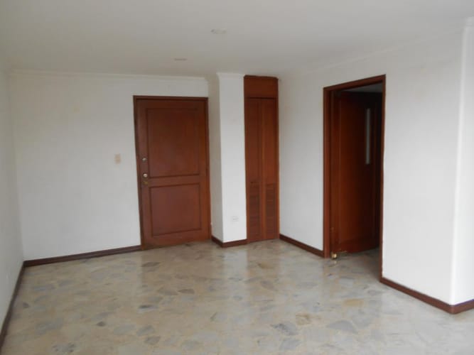 Apartamento de 3 alcobas en venta en Tejares De San Fernando, Cali, 87 m² · foto 3 de 24