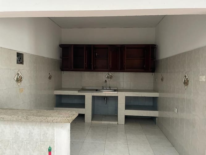 Casa de 12 alcobas en venta en Aguablanca, Cali, 397 m² · foto 11 de 12