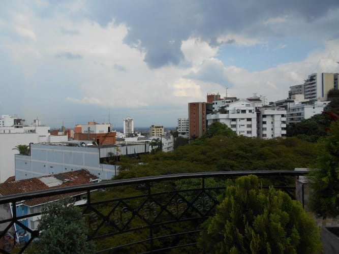 Apartamento de 4 alcobas en venta en Santa Teresita, Cali, 228 m² · foto 18 de 24