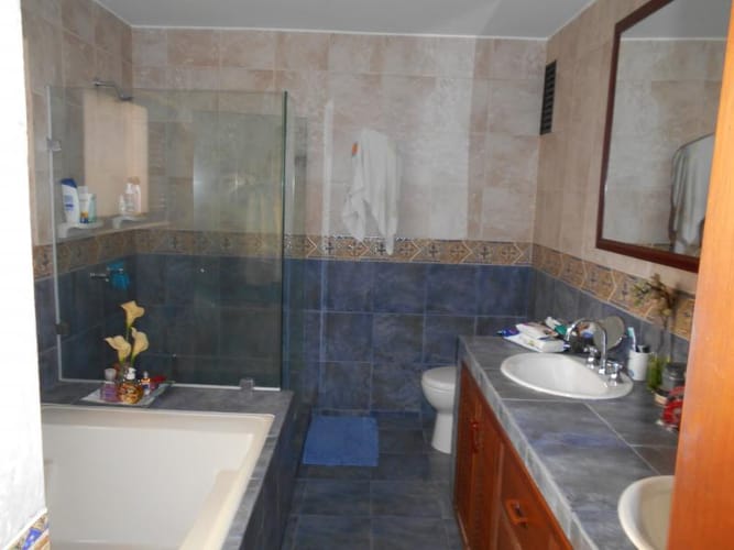 Apartamento de 4 alcobas en venta en Santa Teresita, Cali, 228 m² · foto 23 de 24