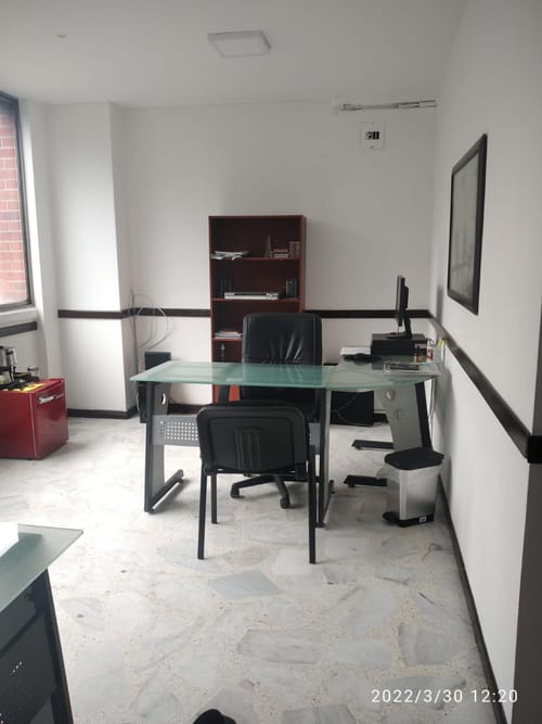 Oficina en venta en Versalles, Cali, 32 m² · foto 2 de 7