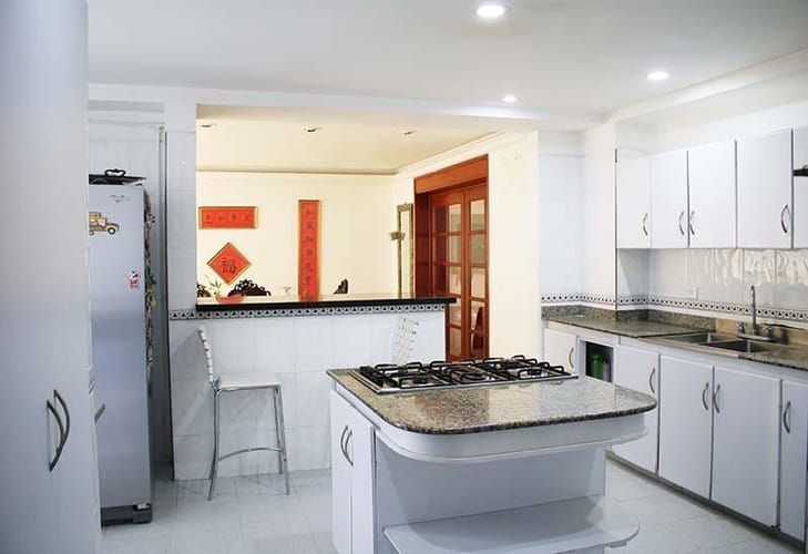 Apartamento de 3 alcobas en venta en Granada, Cali, 232 m² · foto 6 de 22
