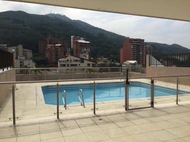 Apartamento de 3 alcobas en venta en Granada, Cali, 232 m² · foto 18 de 22