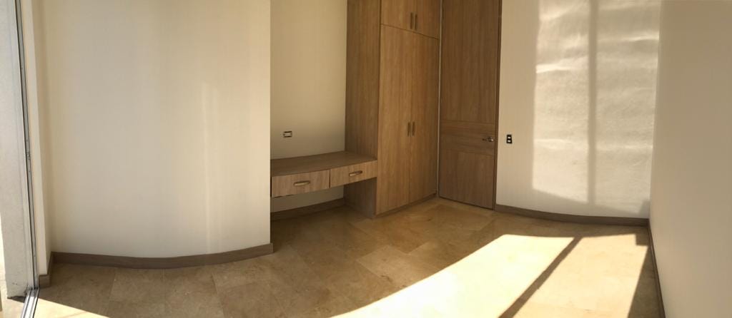 Apartamento de 3 alcobas en venta en Cristales, Cali, 161 m² · foto 5 de 11