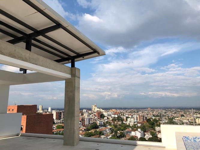 Apartamento de 3 alcobas en venta en Cristales, Cali, 161 m² · foto 11 de 11