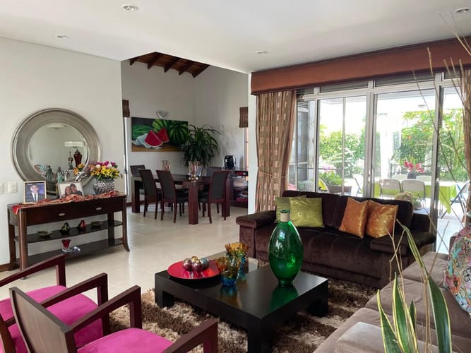 Casa de 4 alcobas en venta en La Morada, Jamundí, 324 m² · foto 2 de 22