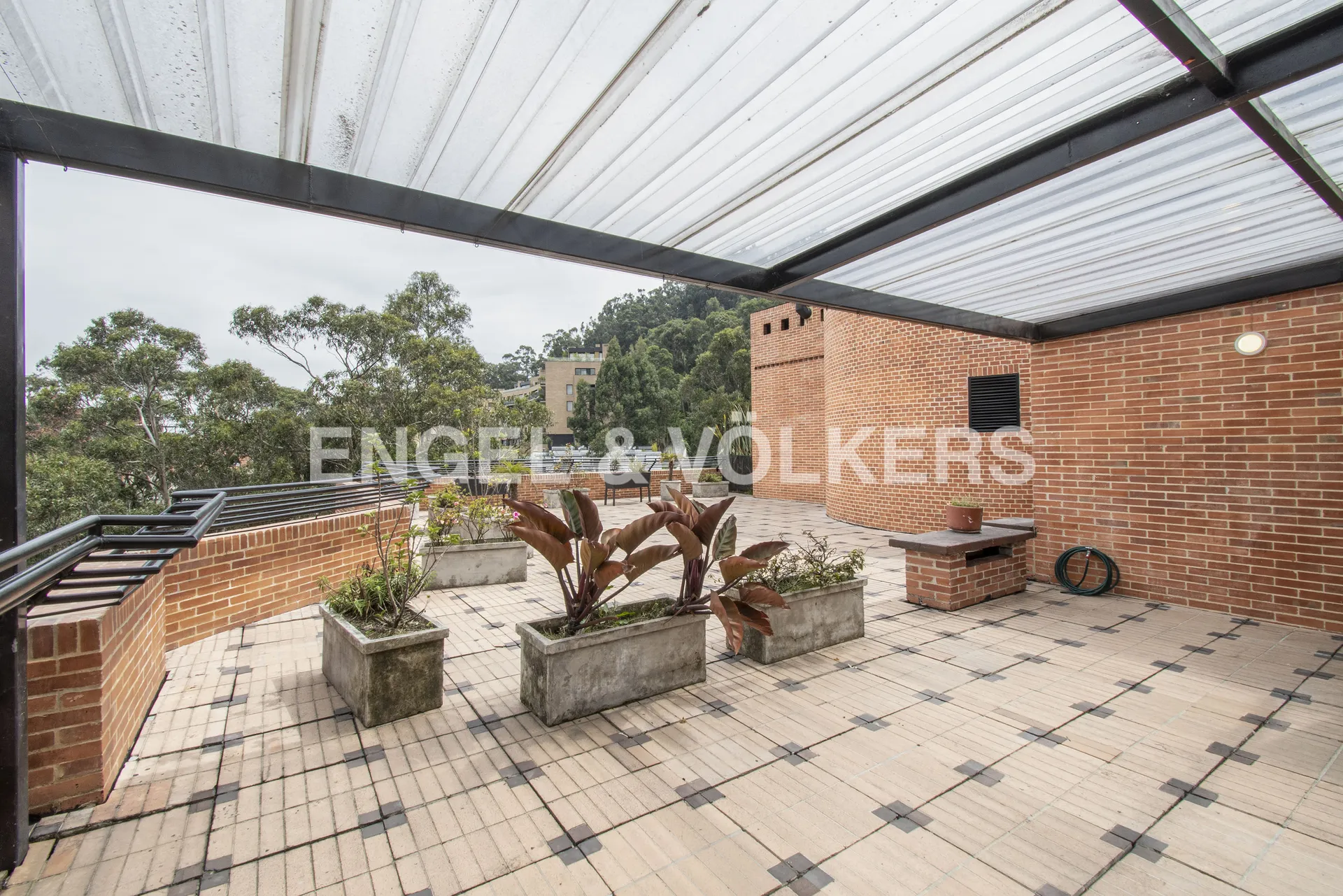 Apartamento en venta en Los Rosales, Bogotá · foto 17 de 17