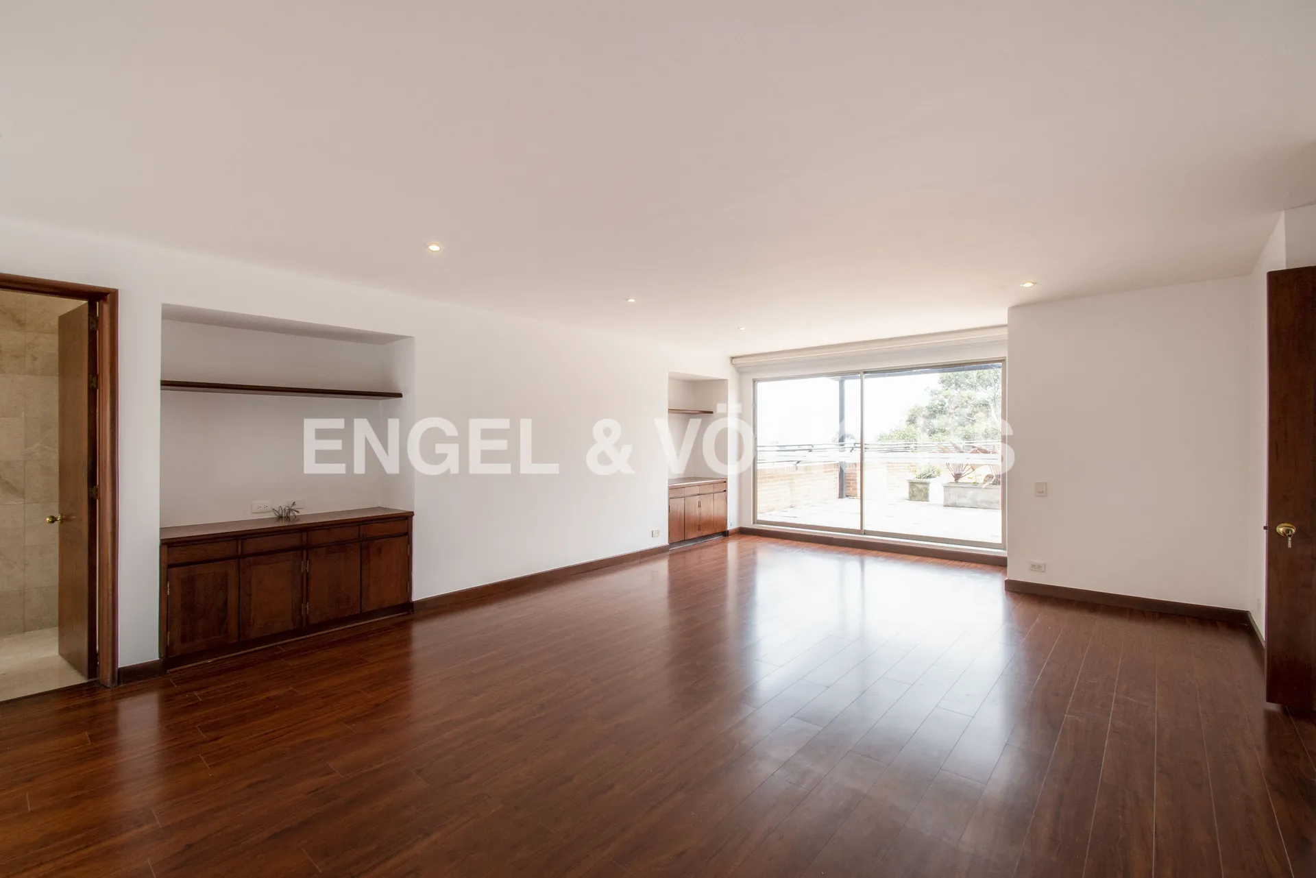 Apartamento en venta en Los Rosales, Bogotá · foto 6 de 17