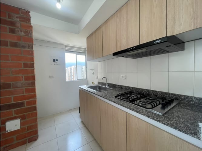 Apartamento de 3 alcobas en venta en Cr. Los Naranjos, Jamundí, 63 m² · foto 4 de 24