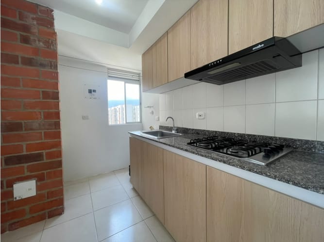 Apartamento de 3 alcobas en venta en Cr. Los Naranjos, Jamundí, 63 m² · foto 5 de 24