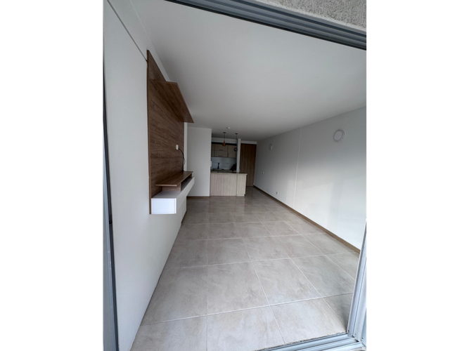 Apartamento de 3 alcobas en venta en Jorge Isaacs, Cali, 67 m² · foto 5 de 17