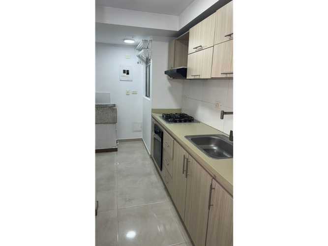 Apartamento de 3 alcobas en venta en Jorge Isaacs, Cali, 67 m² · foto 9 de 17