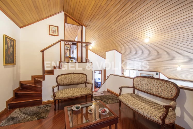 Apartamento de 3 alcobas en venta en Los Rosales, Bogotá, 195 m² · foto 11 de 18