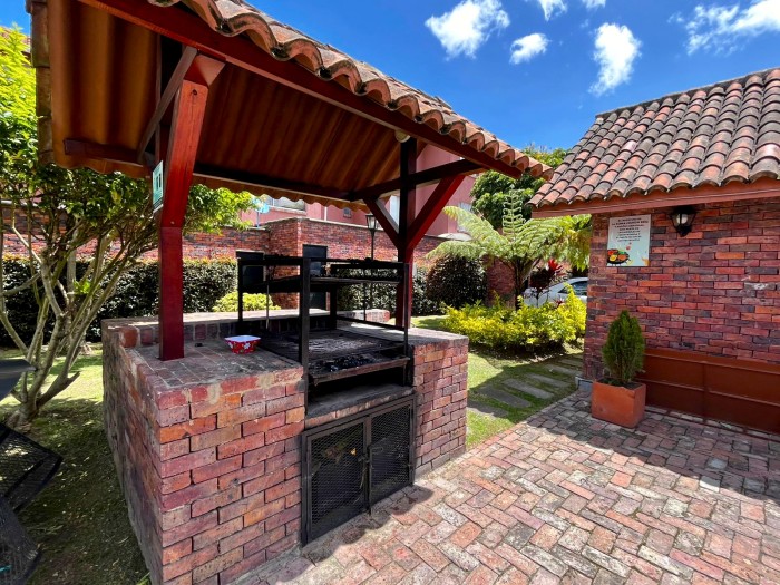 Casa en venta en 20 De Julio Sector I, Chía · foto 2 de 24