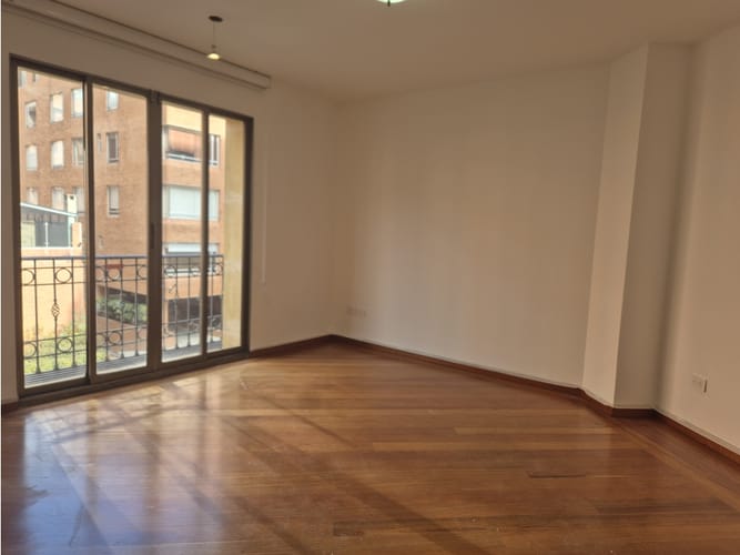 Apartamento de 3 alcobas en venta en La Cabrera, Bogotá, 220 m² · foto 6 de 14