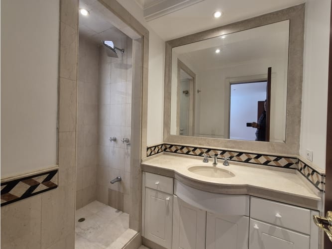 Apartamento de 3 alcobas en venta en La Cabrera, Bogotá, 220 m² · foto 14 de 14