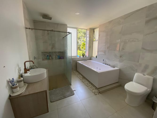 Casa de 8 alcobas en venta en La Morada, Jamundí, 460 m² · foto 16 de 24