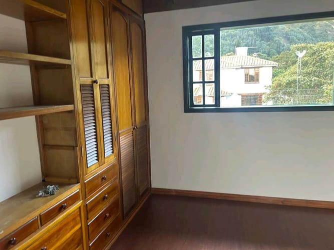 Finca en venta en Cota, 220 m² · foto 3 de 11