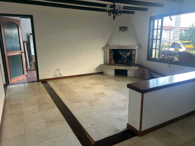 Finca en venta en Cota, 220 m² · foto 6 de 11