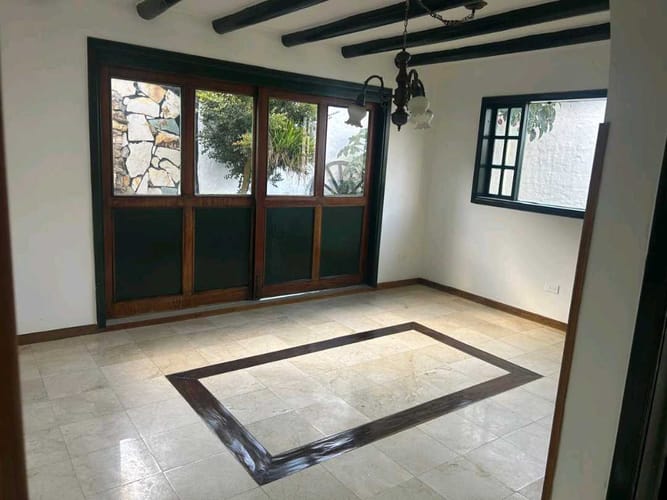 Finca en venta en Cota, 220 m² · foto 7 de 11