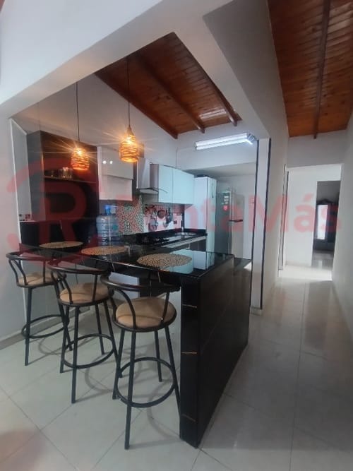 Casa de 3 alcobas en venta en Cúcuta, 102 m² · foto 8 de 16