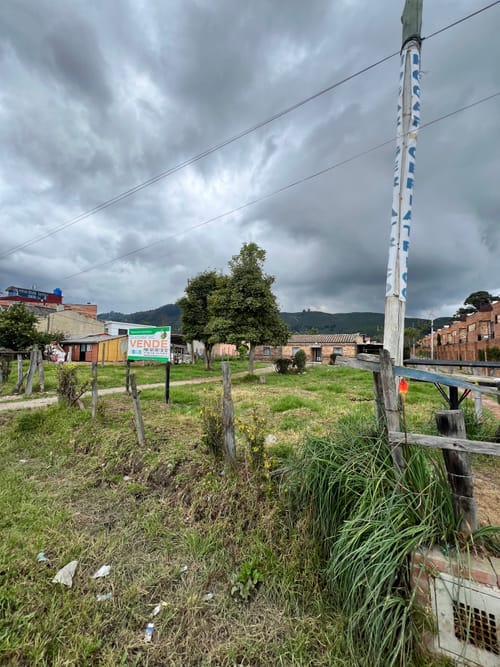 Lote en venta en Laura Vicuña, Chía · foto 4 de 11