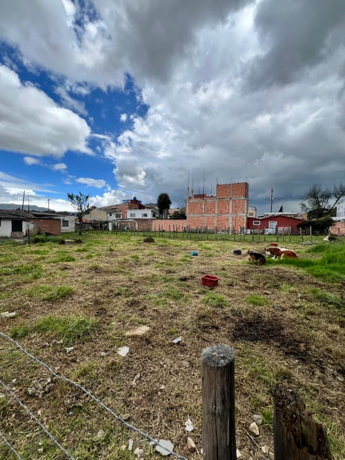 Lote en venta en Laura Vicuña, Chía · foto 7 de 11