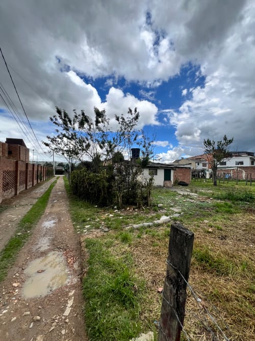 Lote en venta en Laura Vicuña, Chía · foto 8 de 11