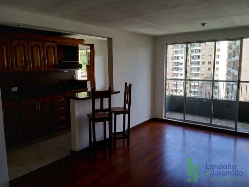 Apartamento en Arriendo en Rodeo Alto, Medellín