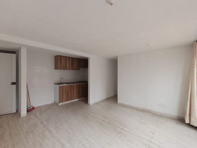 Apartamento de 3 alcobas en arriendo en La Prosperidad, Madrid, 57 m² · foto 2 de 21