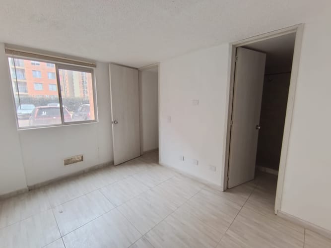 Apartamento de 3 alcobas en arriendo en La Prosperidad, Madrid, 57 m² · foto 14 de 21