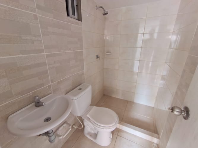 Apartamento de 3 alcobas en arriendo en La Prosperidad, Madrid, 57 m² · foto 16 de 21
