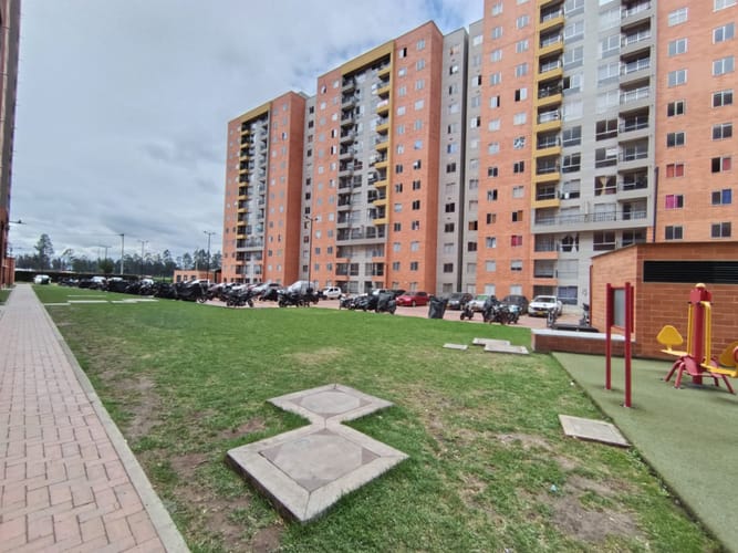 Apartamento de 3 alcobas en arriendo en La Prosperidad, Madrid, 57 m² · foto 18 de 21