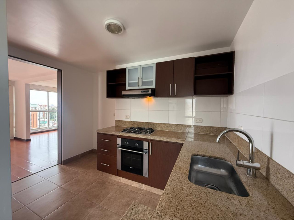 Apartamento en venta en Cedritos, Bogotá · foto 6 de 24