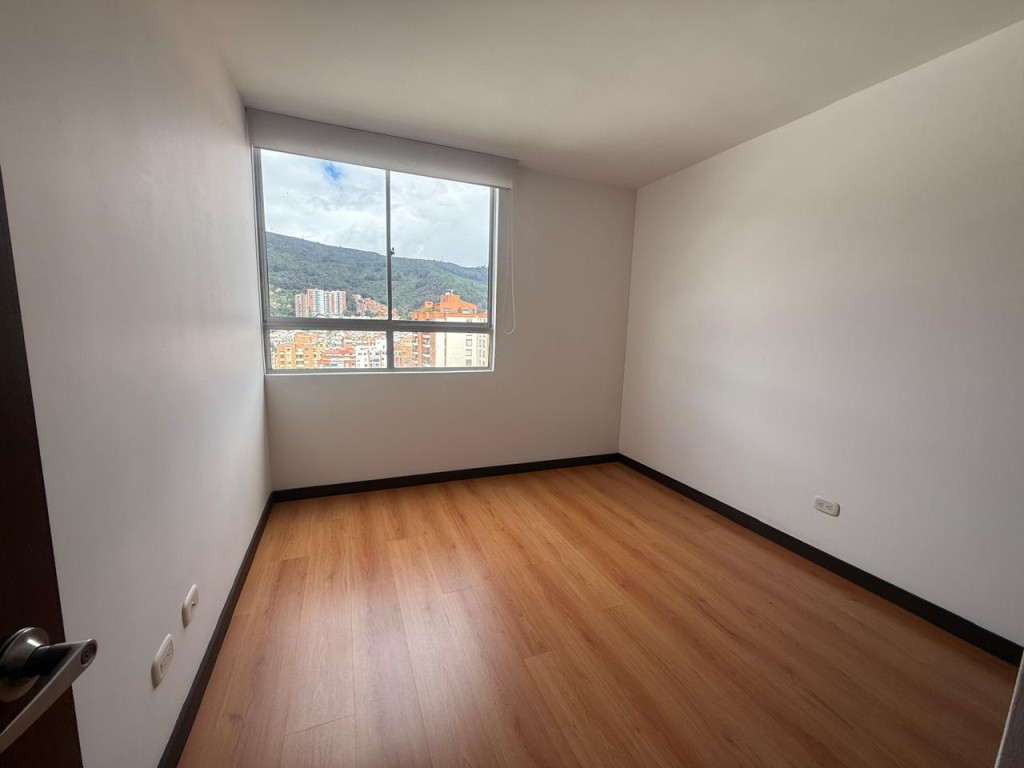 Apartamento en venta en Cedritos, Bogotá · foto 13 de 24