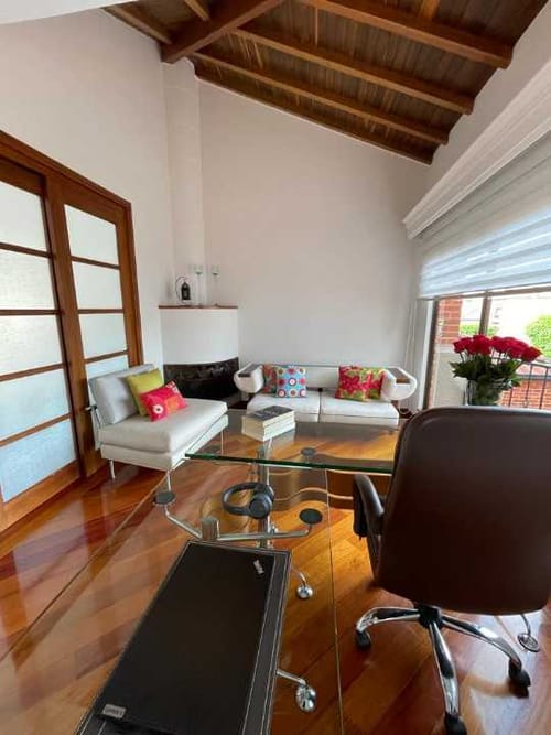 Casa de 3 alcobas en venta en Laura Vicuña, Chía, 223 m² · foto 4 de 11