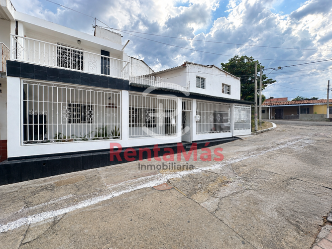 Casa en venta en La Cabrera, Cúcuta · foto 2 de 18