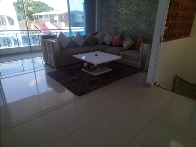 Casa de 6 alcobas en venta en Colseguros Andes, Cali, 390 m² · foto 8 de 24