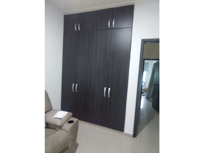 Casa de 6 alcobas en venta en Colseguros Andes, Cali, 390 m² · foto 19 de 24