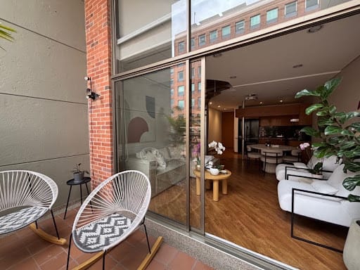Apartamento de 1 alcoba en venta en Chico Norte, Bogotá, 73 m² · foto 12 de 23