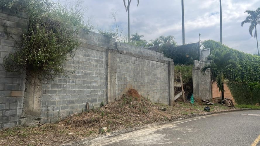 Lote en venta en La Buitrera, Cali, 902 m² · foto 11 de 12