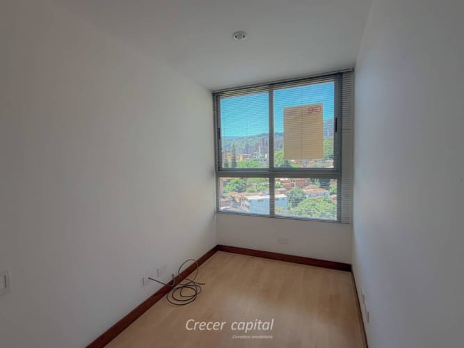 Apartamento de 3 alcobas en arriendo en Los Balsos, Medellín, 135 m² · foto 6 de 24
