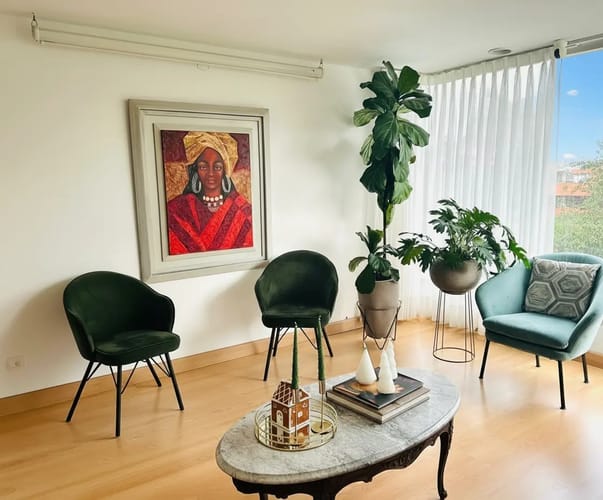 Apartamento de 3 alcobas en venta en Santa Barbara Central, Bogotá, 150 m² · foto 3 de 24