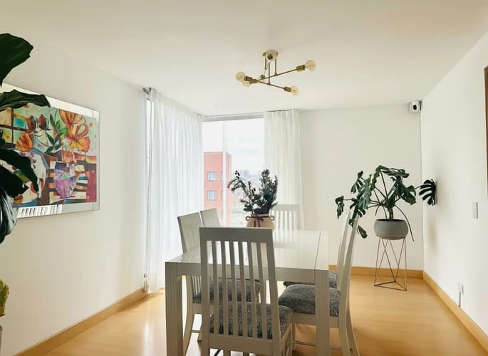 Apartamento de 3 alcobas en venta en Santa Barbara Central, Bogotá, 150 m² · foto 6 de 24